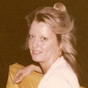 Meet your Posher, Carolyn